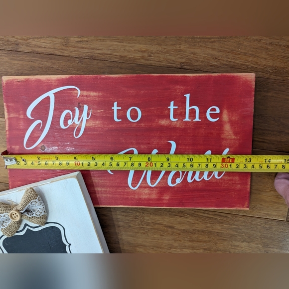 Joy to the World Christmas sign.home accents. - Picture 3 of 3